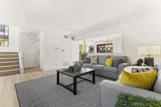 Photo #5: 230017648 Listing 