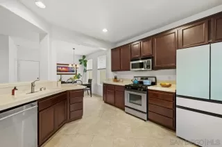 Photo #5: 230017735 Listing 