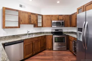 Photo #4: 230017814 Listing 