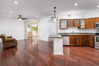 Photo #6: 230017814 Listing 