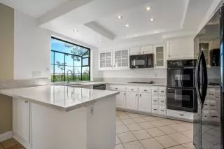 Photo #2: 230017860 Listing