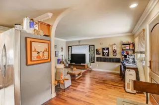 Photo #1: 230017864 Listing