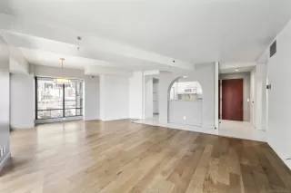 Photo #6: 230017872 Listing