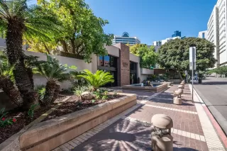 Photo #2: 230017882 Listing