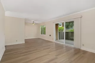 Photo #3: 230017904 Listing