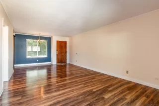 Photo #6: 230017926 Listing