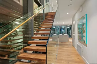 Photo #4: 230017949 Listing