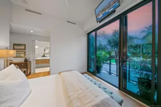 Photo #6: 230017949 Listing