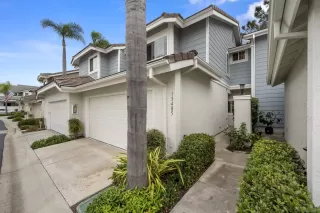 Photo #2: 230017960 Listing