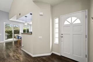 Photo #4: 230017960 Listing