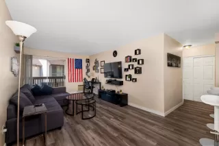 Photo #4: 230017999 Listing