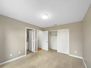 Photo #5: 230018050 Listing