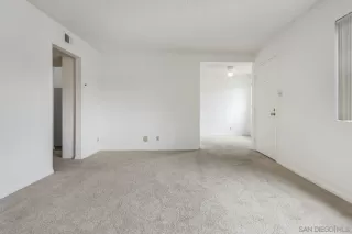 Photo #6: 230018055 Listing