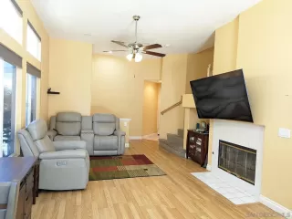 Photo #2: 230018061 Listing