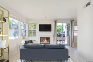 Photo #4: 230018071 Listing