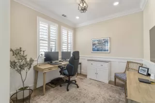 Photo #4: 230018093 Listing