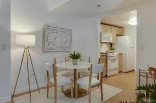 Photo #4: 230018094 Listing