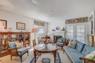 Photo #4: 230018147 Listing