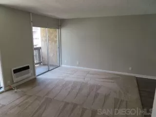 Photo #5: 230018177 Listing