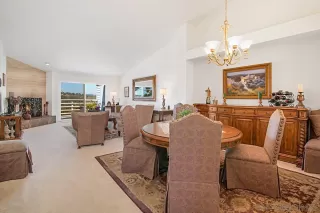 Photo #3: 230018183 Listing