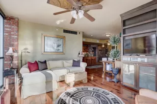 Photo #1: 230018205 Listing