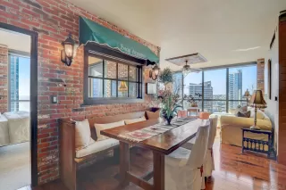 Photo #4: 230018205 Listing