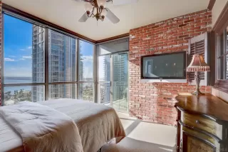 Photo #5: 230018205 Listing