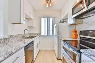 Photo #1: 230018215 Listing 