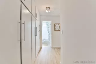 Photo #5: 230018215 Listing 