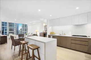 Photo #5: 230018246 Listing