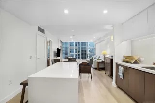 Photo #6: 230018246 Listing