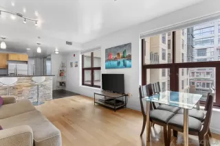 Photo #4: 230018285 Listing