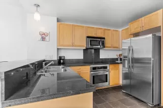 Photo #6: 230018285 Listing