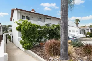 Photo #2: 230018293 Listing