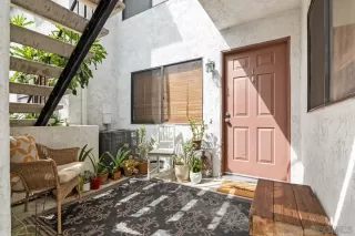 Photo #3: 230018293 Listing