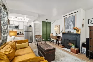 Photo #4: 230018293 Listing