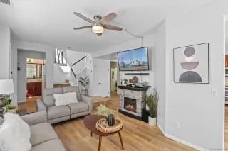 Photo #4: 230018304 Listing