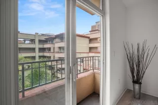 Photo #2: 230018305 Listing