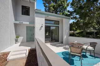 Photo #2: 230018348 Listing