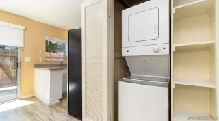 Photo #4: 230018382 Listing