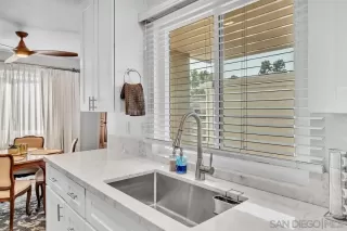 Photo #4: 230018398 Listing