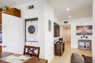 Photo #4: 230018470 Listing