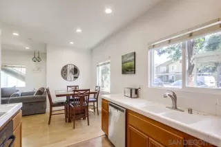 Photo #5: 230018470 Listing