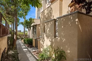 Photo #2: 230018472 Listing