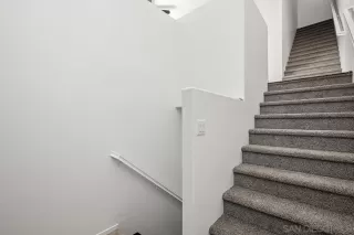 Photo #5: 230018472 Listing