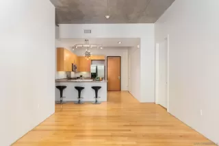 Photo #2: 230018490 Listing