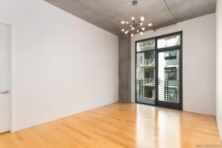 Photo #6: 230018490 Listing