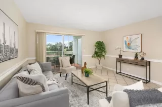 Photo #1: 230018498 Listing