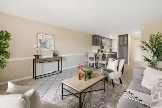 Photo #3: 230018498 Listing