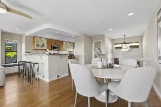 Photo #5: 230018506 Listing